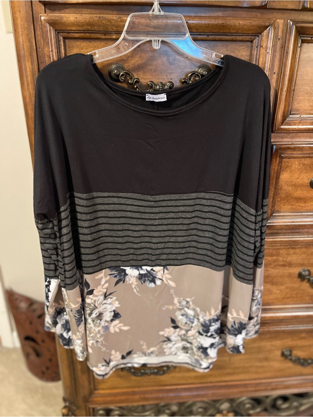 NWOT EGY California Black, Gray and Taupe Floral Blocked Long Sleeve Blouse